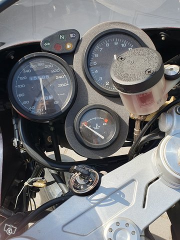 Ducati Supersport 750 6