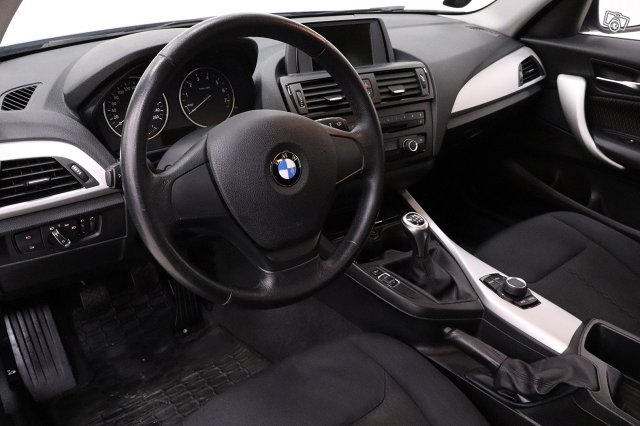 BMW 114 9