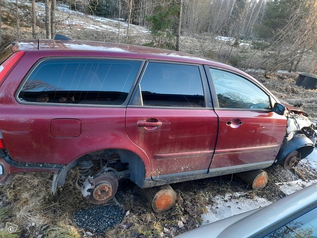 Volvo V50 3