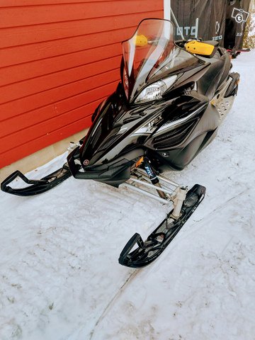 Yamaha Apex 1000cc 3