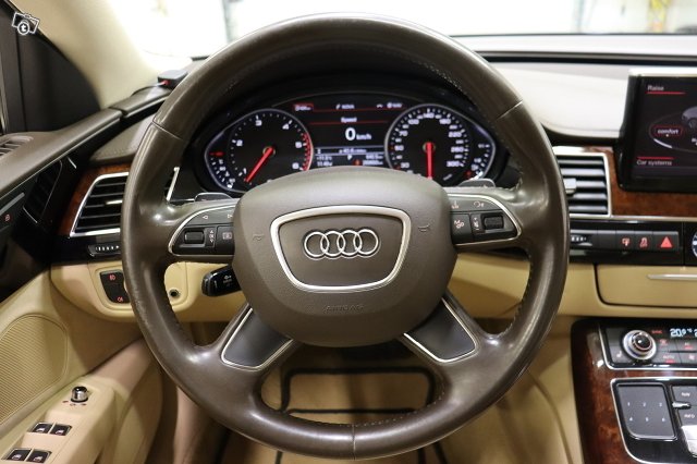 Audi A8 14