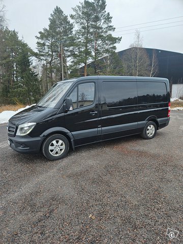 Mercedes-Benz Sprinter 2