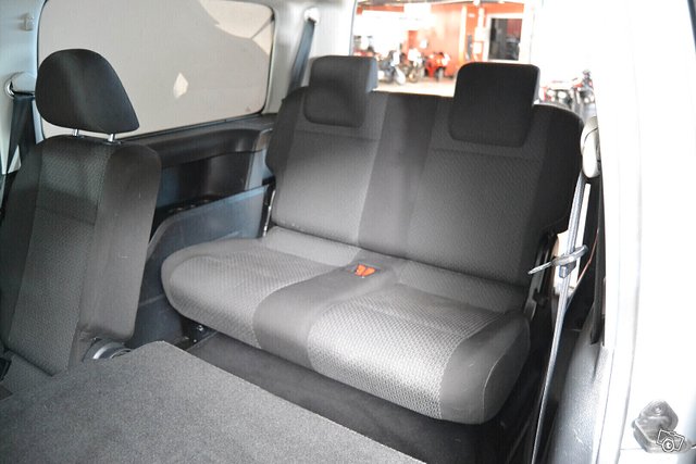 Volkswagen Caddy Maxi 12