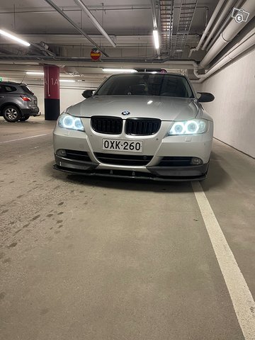 Bmw 330 4