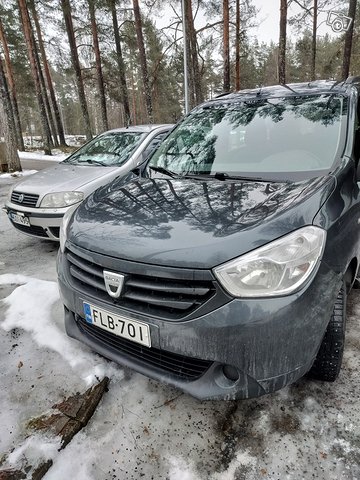 Dacia Lodgy 1