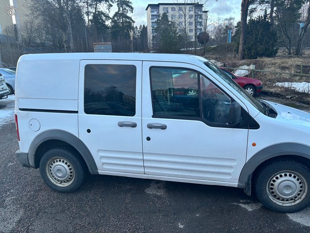 Ford Transit Connect 4