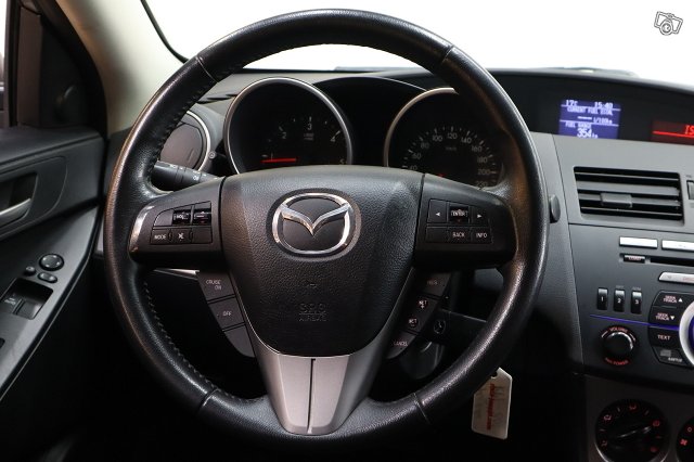 Mazda Mazda3 14