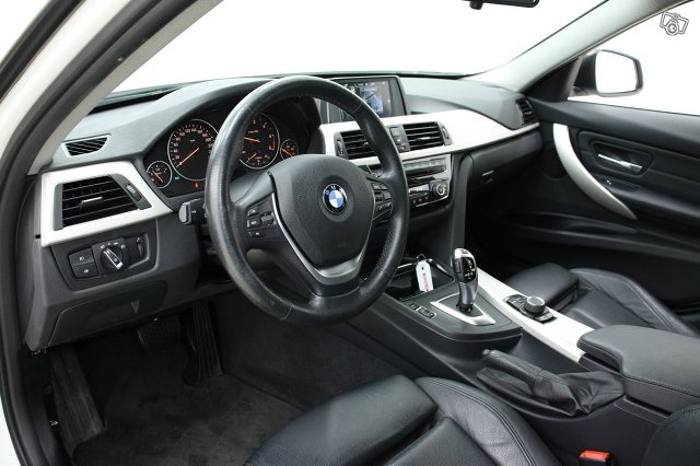 BMW 3-SARJA 14