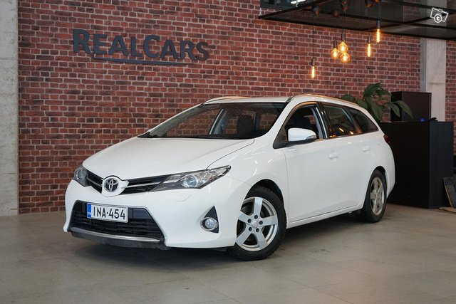 Toyota Auris, kuva 1