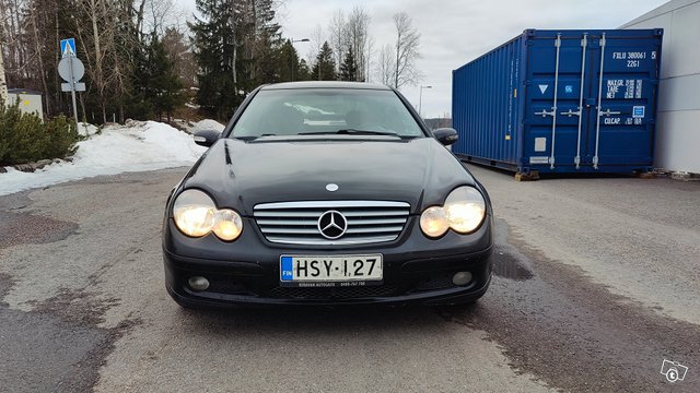 Mercedes-Benz C-sarja 5