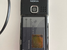 Nokia-puhelin + latausjohto (musta/hopea), Puhelimet, Puhelimet ja tarvikkeet, Seinjoki, Tori.fi