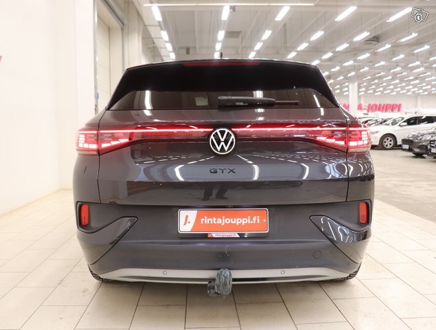 Volkswagen ID.4 9