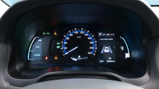 Hyundai IONIQ PLUG-IN 11