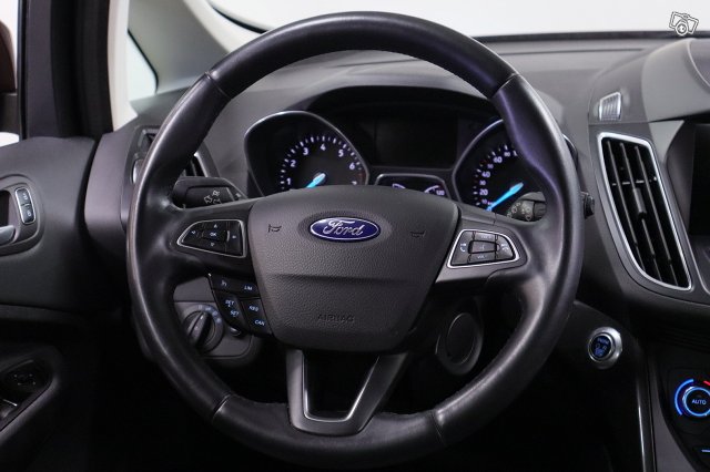 Ford C-Max 15