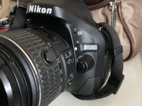 Nikon D5200 + jalusta, Muu valokuvaus, Kamerat ja valokuvaus, Kankaanp, Tori.fi