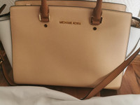 Michael kors laukku