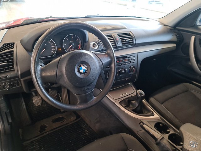 BMW 118 10