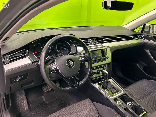 Volkswagen Passat 8