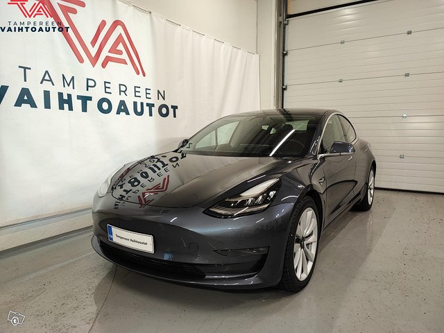 Tesla Model 3 2