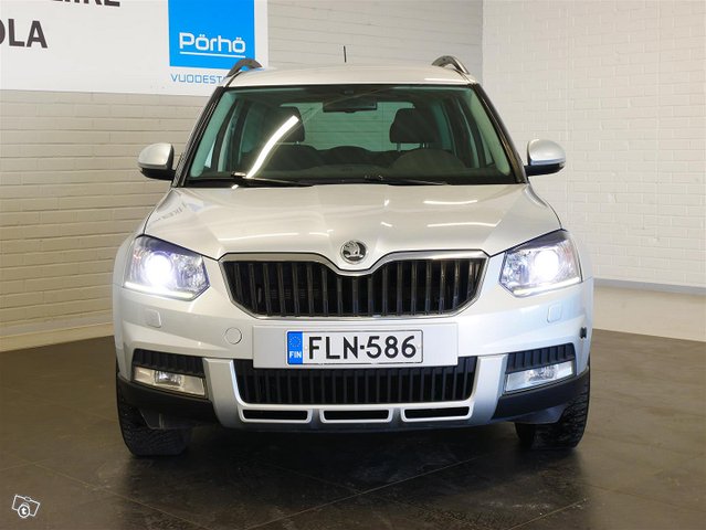 SKODA Yeti 9