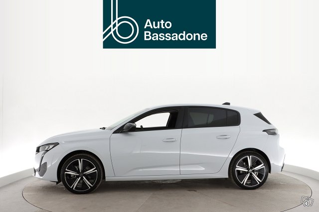 PEUGEOT E-308 8