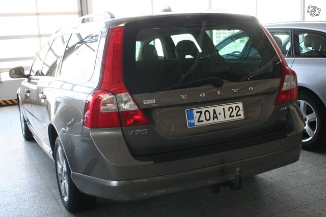 Volvo V70 6