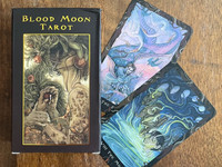 Muokattu Blood Moon Tarot -indiepakka OOP