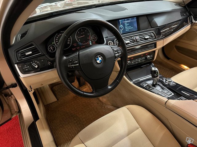 BMW 530D 11