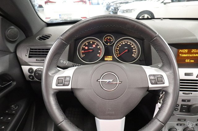 Opel Astra 24
