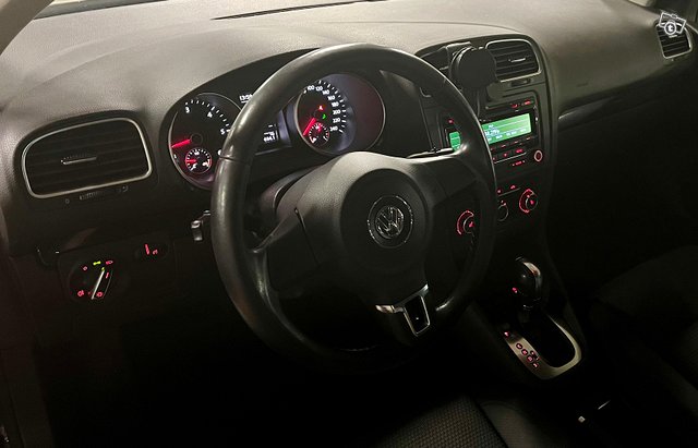 Volkswagen Golf 8