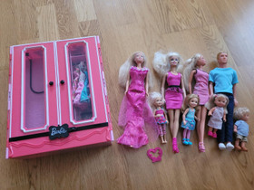 Barbie -nuket ja vaatekaappi varusteluineen, Lelut ja pelit, Lastentarvikkeet ja lelut, Hamina, Tori.fi