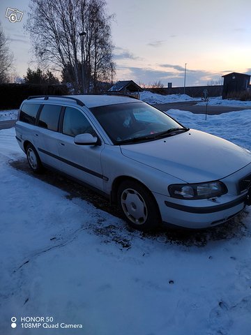 Volvo V70 8