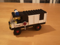 Lego 6681 Police Van