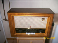 Putkiradio Philips Bsf 543A
