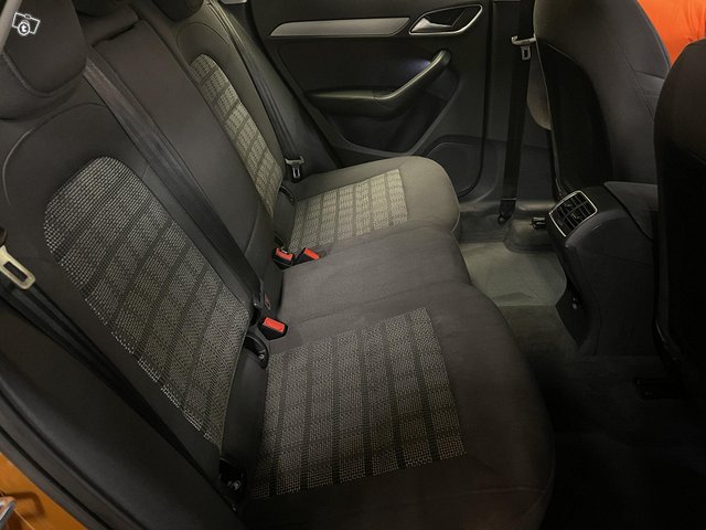Audi Q3 23
