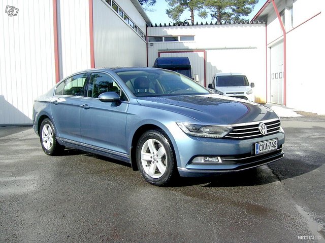 Volkswagen Passat 4