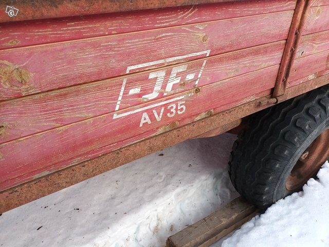 JF AV35 Peräkärry 5
