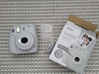 Instax mini 9 -kamera