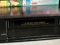 Sharp VHS nauhuri ja lasten leffoja