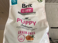 Varattu! Brit care salmon koiranruoka 3kg