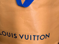 Louis Vuitton iso paperikassi