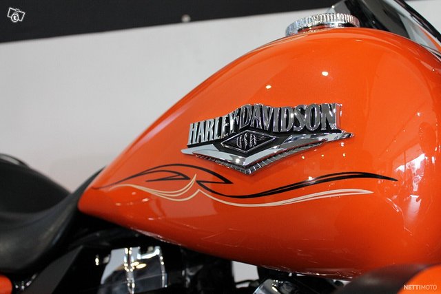 Harley-Davidson Touring 6