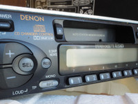 Denon Dcr-670r Auton radio-kasettisoitin