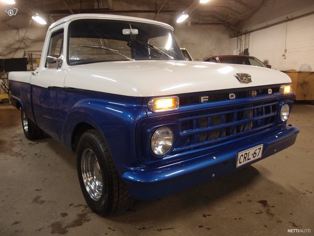 Ford F100 13