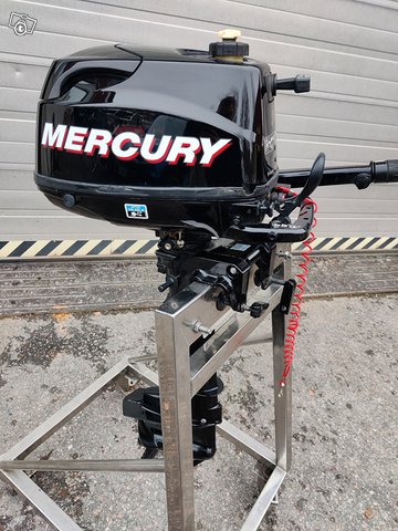 Mercury F4 MH Perämoottori 2