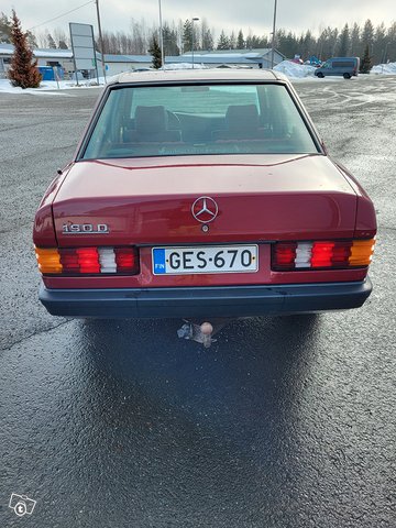 Mercedes-Benz 190 4