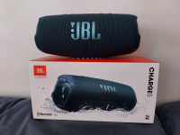 JBL Charge 5 Bluetooth kaiutin