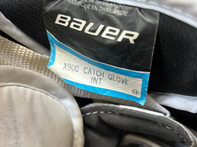 Bauer X900 int rpyl ja kilpi, Jkiekko ja luistelu, Urheilu ja ulkoilu, Helsinki, Tori.fi