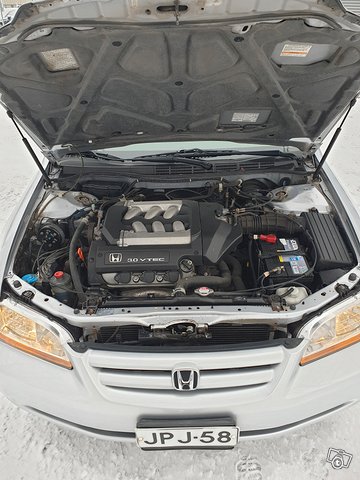 Honda Accord 6