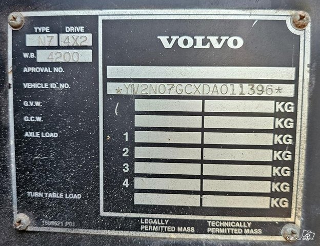 Volvo N7 6x2 20